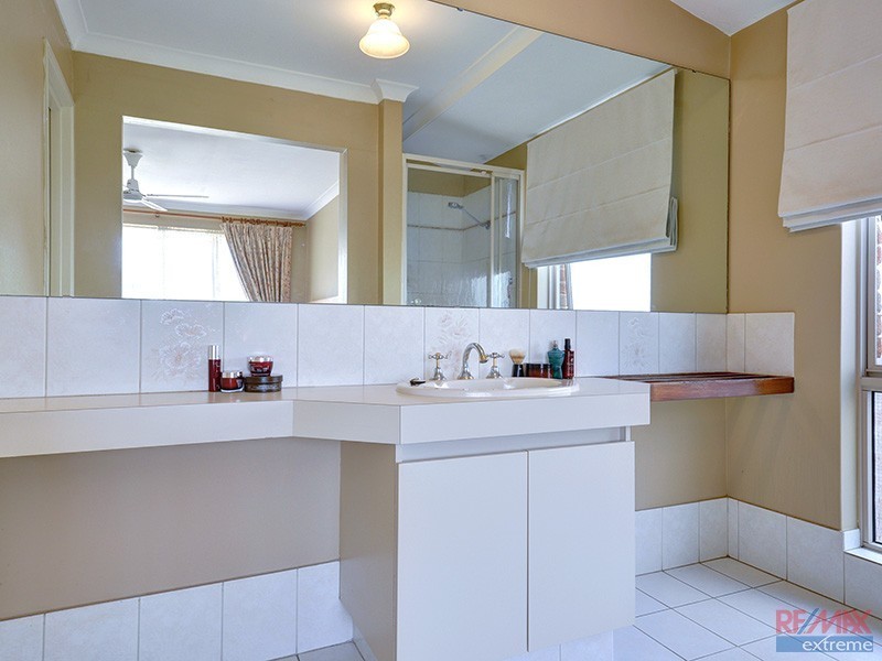 4 Whim Court, Kinross WA 6028