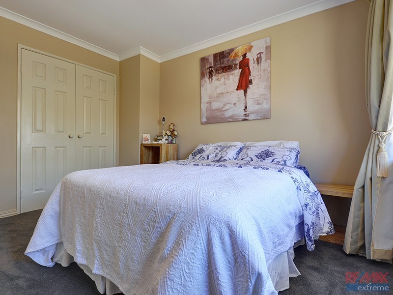 4 Whim Court, Kinross WA 6028