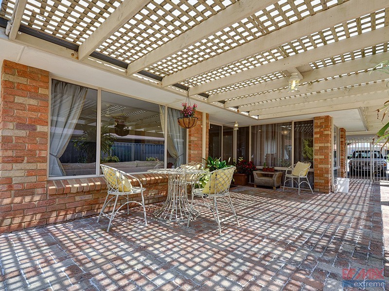 4 Whim Court, Kinross WA 6028