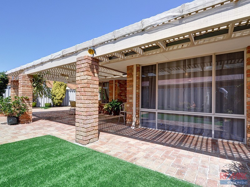 4 Whim Court, Kinross WA 6028