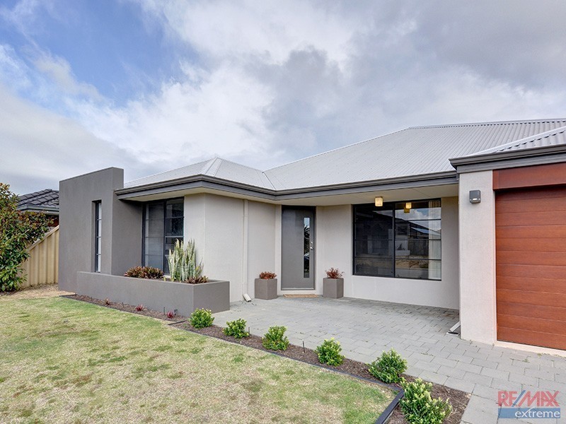 15 Hillsborough Parkway, Ridgewood WA 6030