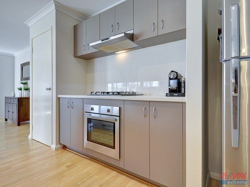 15 Hillsborough Parkway, Ridgewood WA 6030