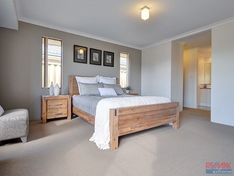 15 Hillsborough Parkway, Ridgewood WA 6030