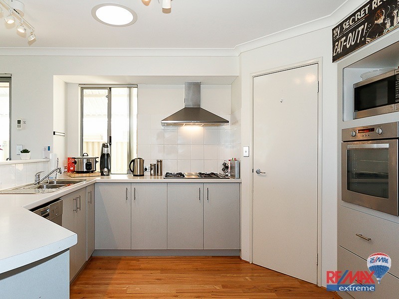 39 Huntly Avenue, Butler WA 6036