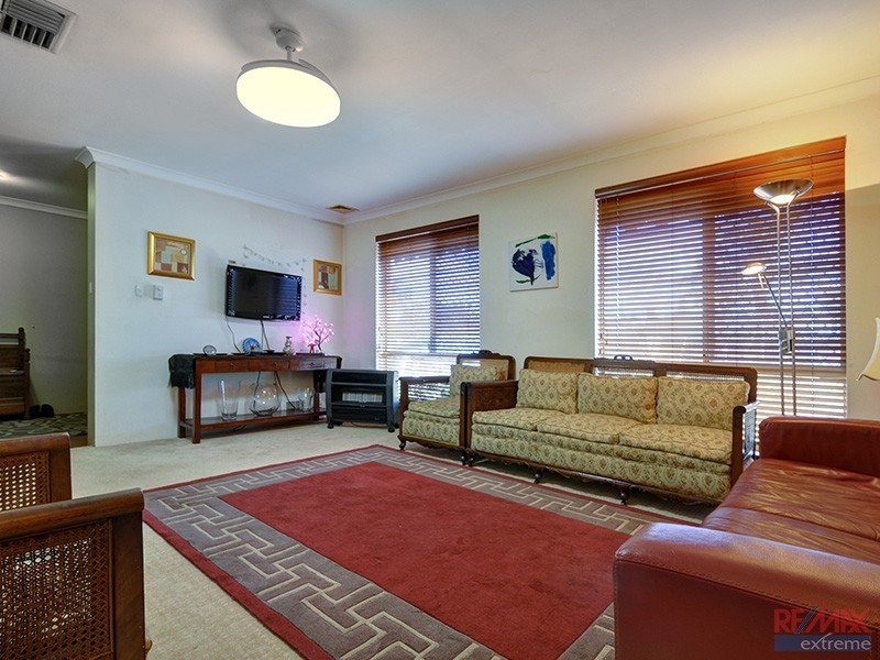 18 Bodensee Grove, Joondalup WA 6027
