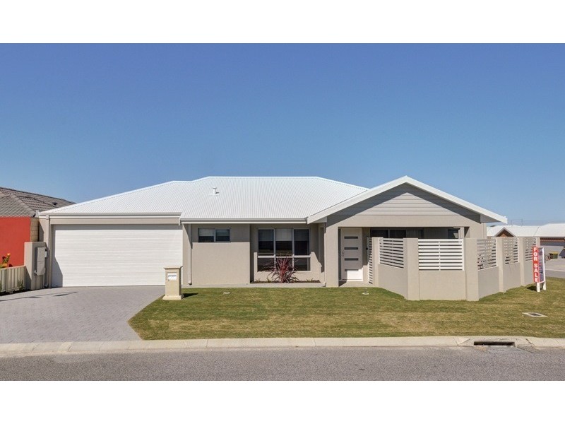 25 Matta Way, Pearsall WA 6065