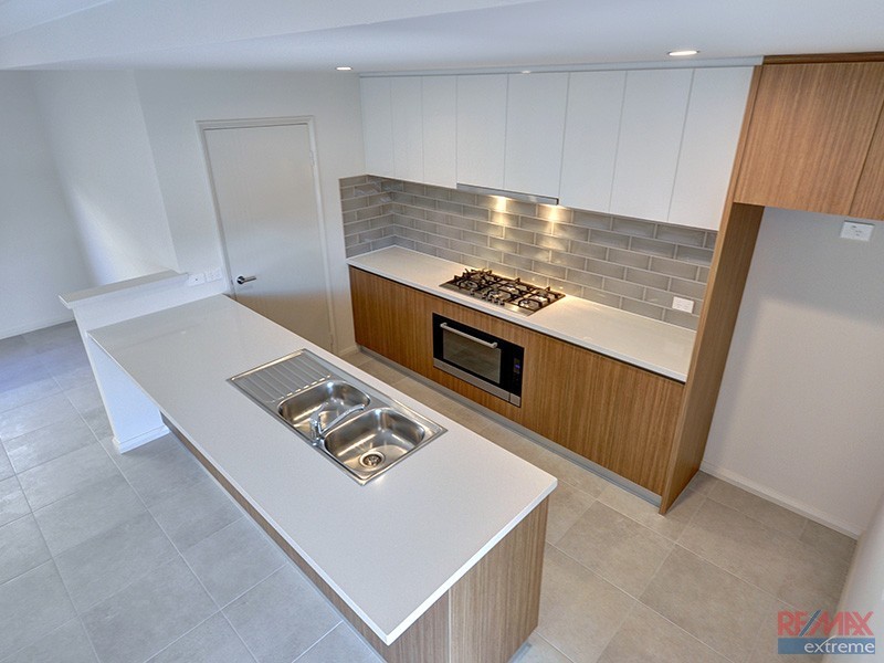 25 Matta Way, Pearsall WA 6065