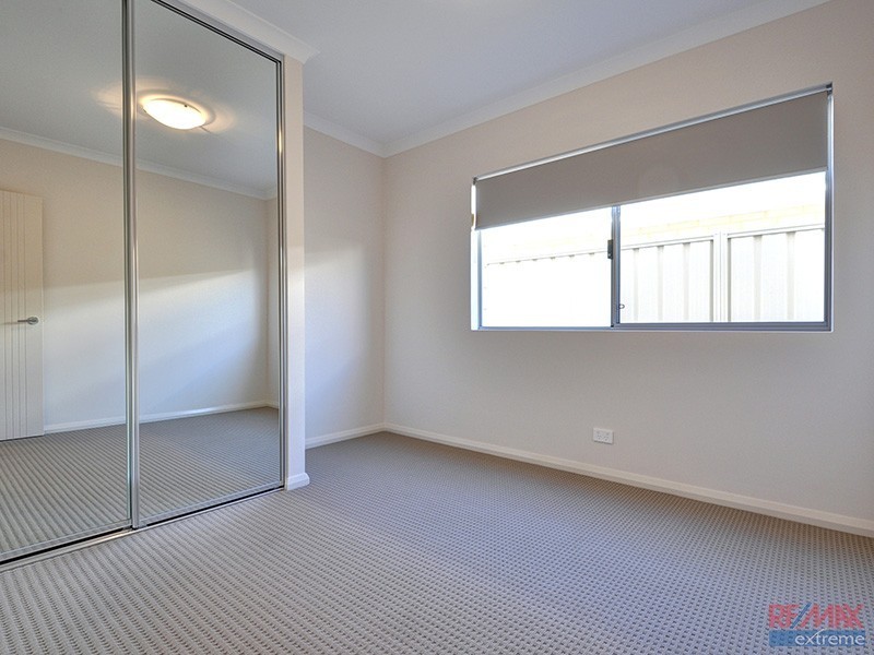 25 Matta Way, Pearsall WA 6065