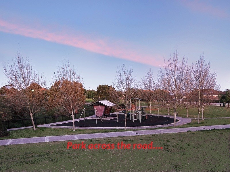 7 Cape Meares Crescent, Butler WA 6036