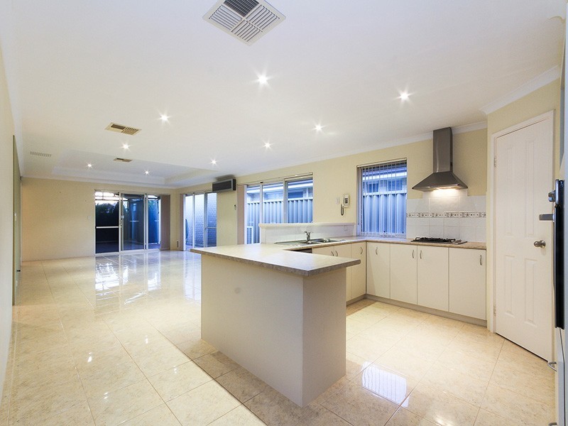 7 Cape Meares Crescent, Butler WA 6036