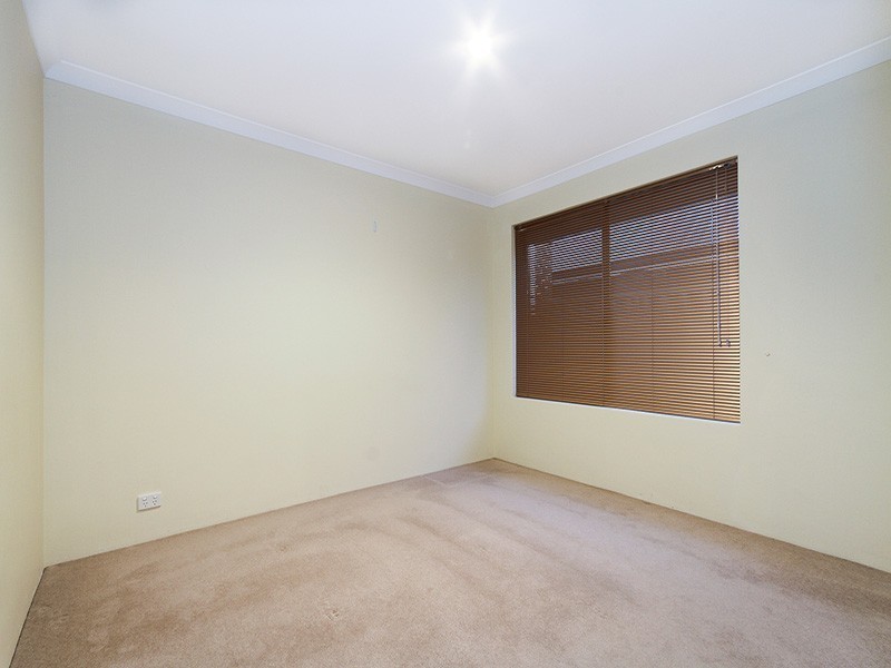 7 Cape Meares Crescent, Butler WA 6036