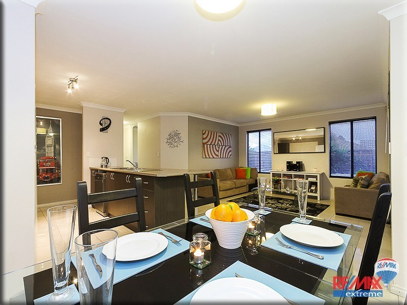 1 Featherstone Gardens, Butler WA 6036