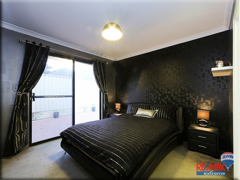 1 Featherstone Gardens, Butler WA 6036