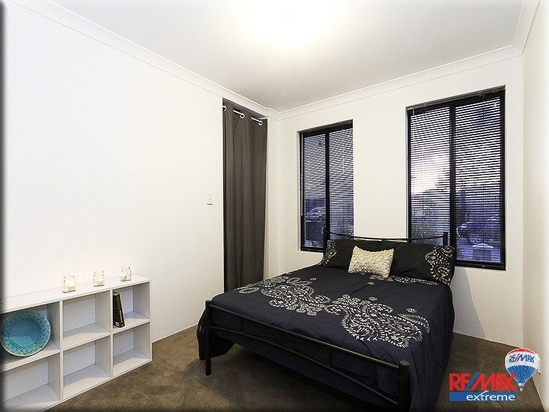 1 Featherstone Gardens, Butler WA 6036