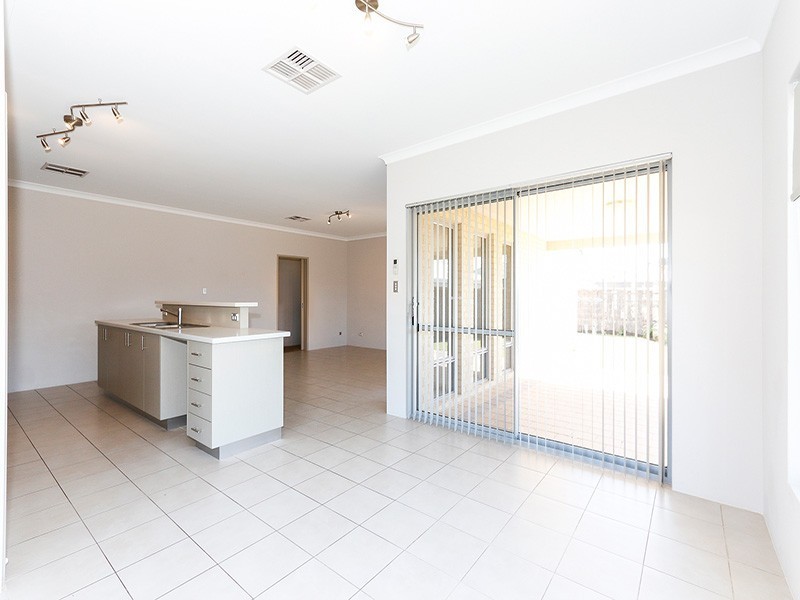 27 Ferryside Road, Butler WA 6036