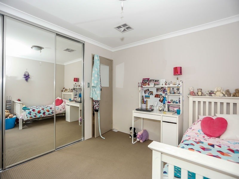 27 Ferryside Road, Butler WA 6036