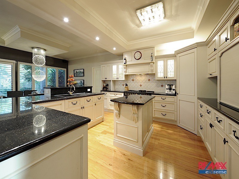 24 Cockatoo Ridge, Joondalup WA 6027