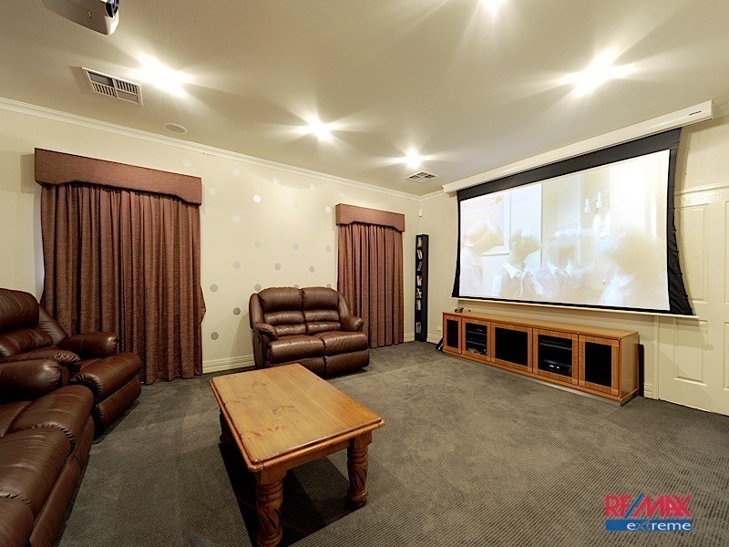 24 Cockatoo Ridge, Joondalup WA 6027