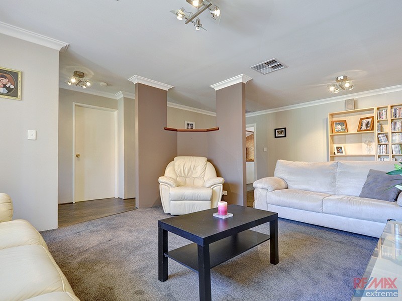 1 Rosneath Terrace, Kinross WA 6028