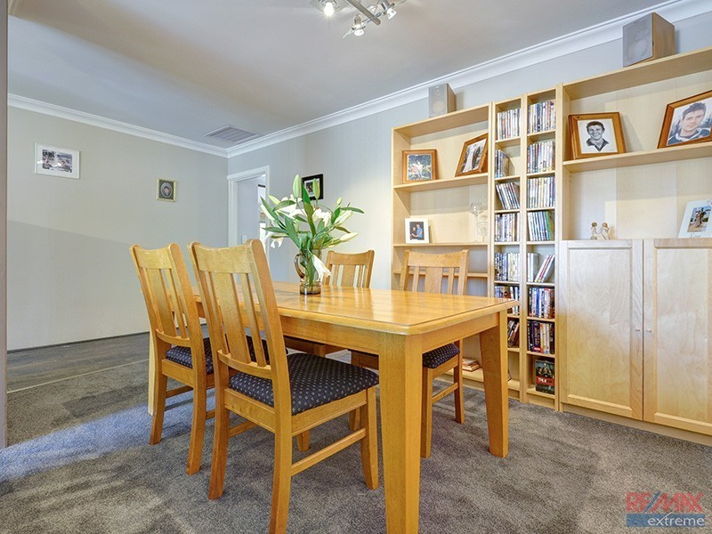 1 Rosneath Terrace, Kinross WA 6028