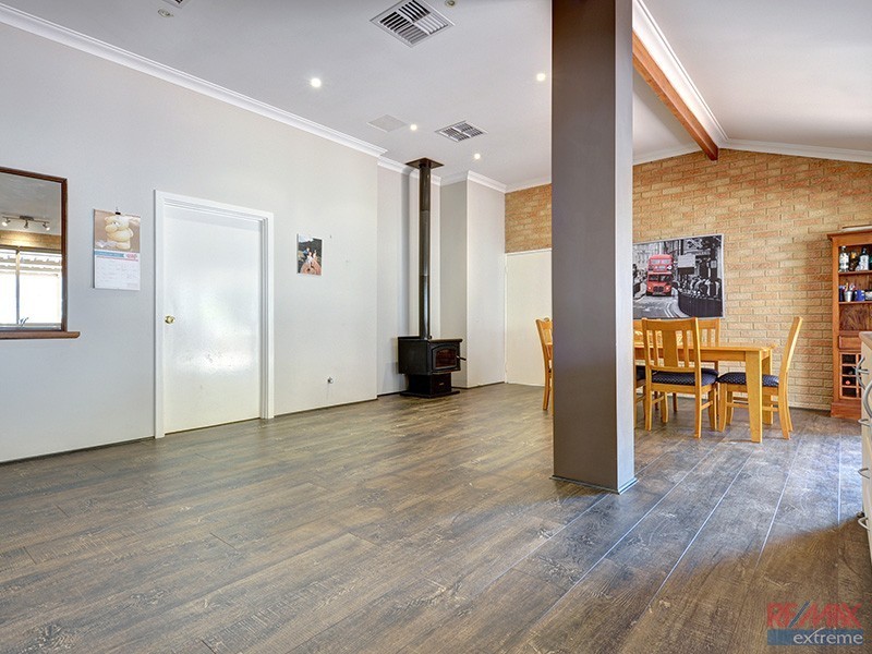 1 Rosneath Terrace, Kinross WA 6028