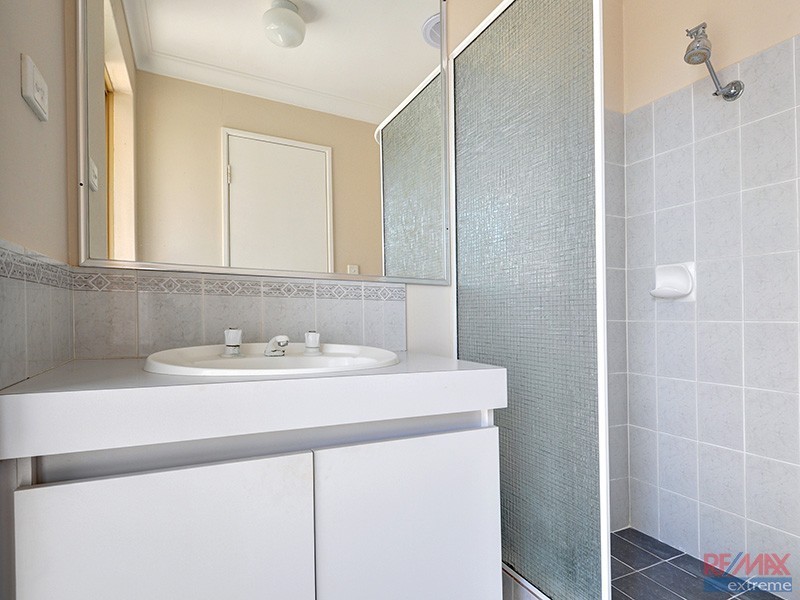 1 Rosneath Terrace, Kinross WA 6028