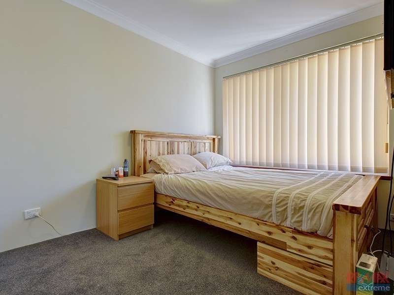 1 Rosneath Terrace, Kinross WA 6028