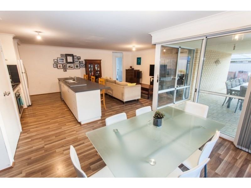7 Berlin Drive, Wanneroo WA 6065