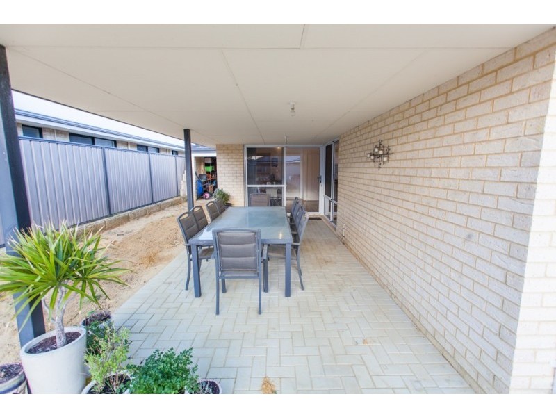 7 Berlin Drive, Wanneroo WA 6065