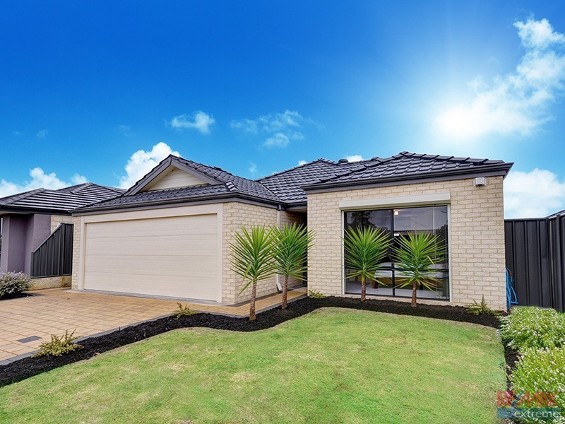 7 Sawtooth Bend, Banksia Grove WA 6031