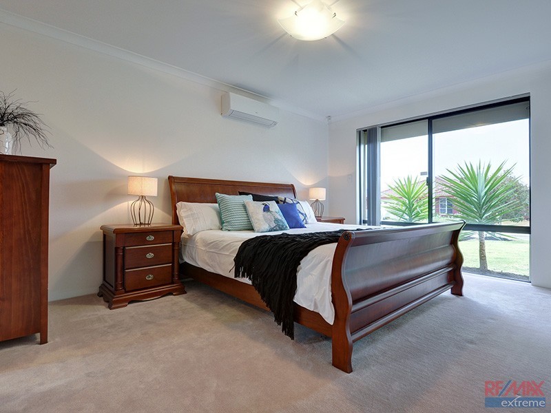 7 Sawtooth Bend, Banksia Grove WA 6031