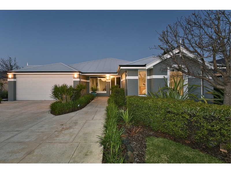 20 Grallina Way, Tapping WA 6065