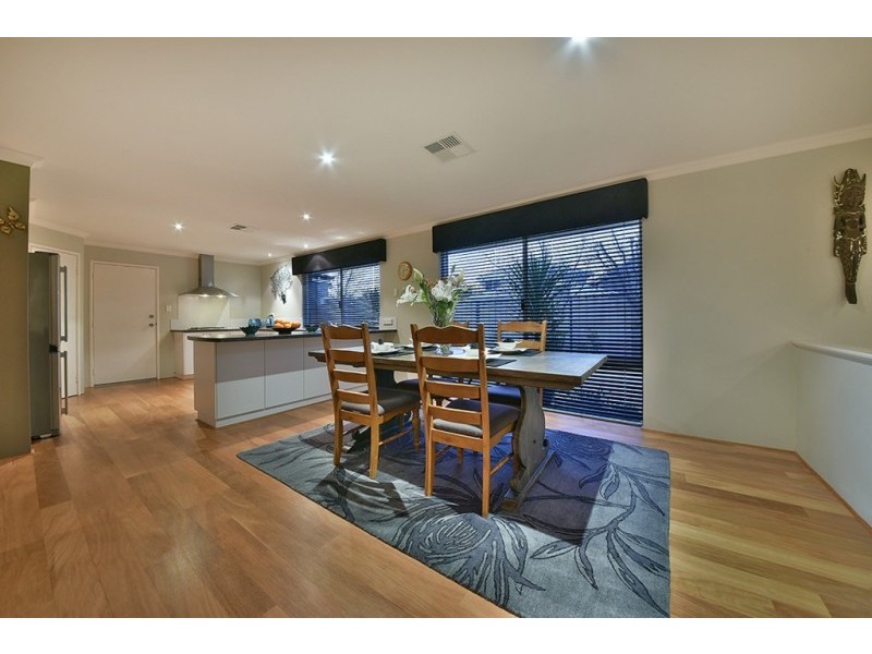 20 Grallina Way, Tapping WA 6065