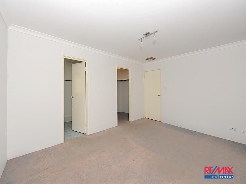 6 Larrawa Circle, Ellenbrook WA 6069