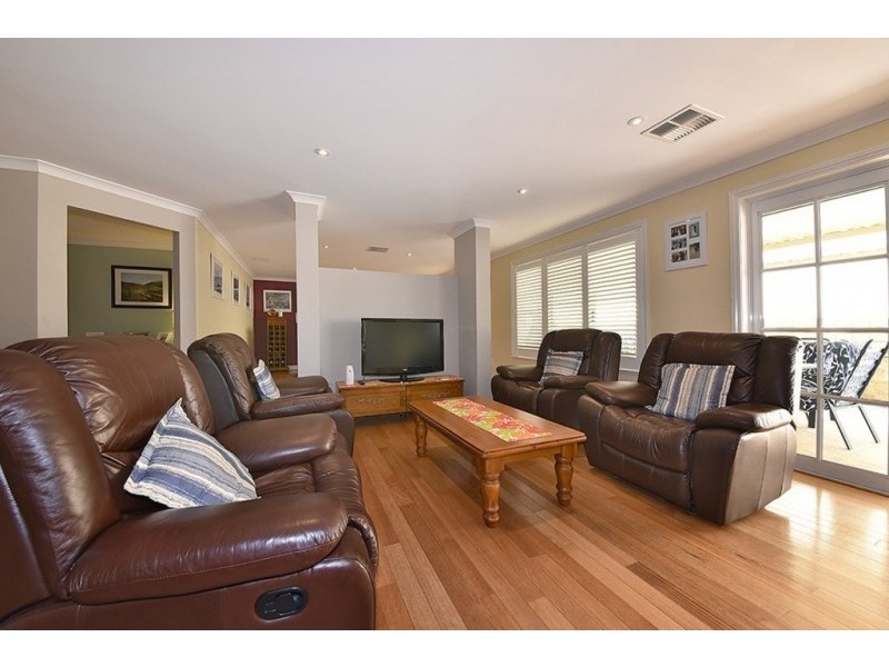 52 Archimedes Crescent, Tapping WA 6065