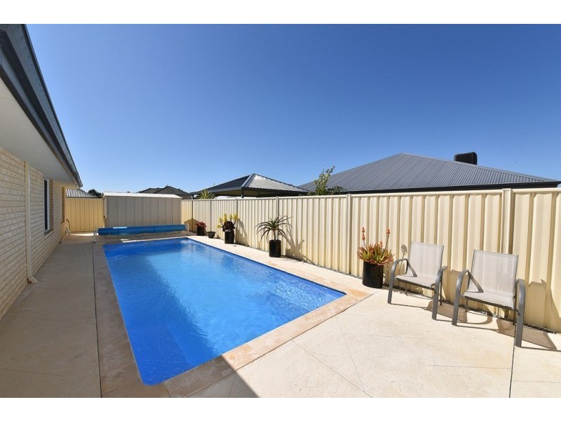 52 Archimedes Crescent, Tapping WA 6065