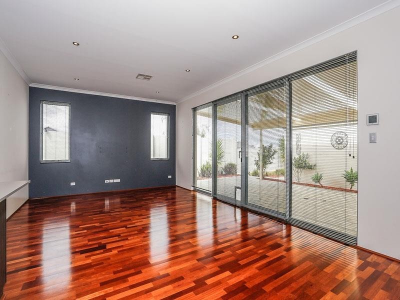 7 Ardara Bend, Butler WA 6036