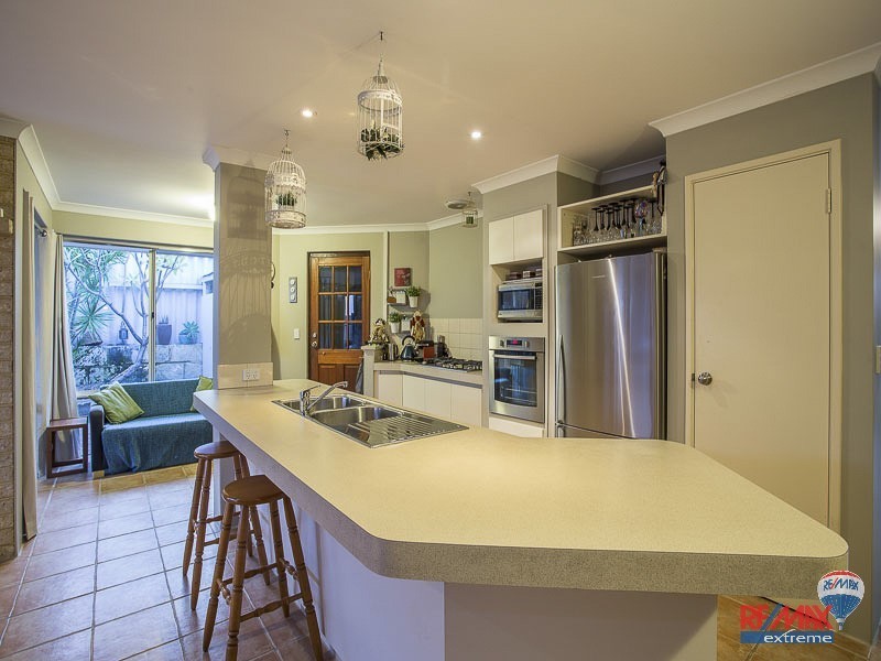 11 Kalix Elbow, Merriwa WA 6030