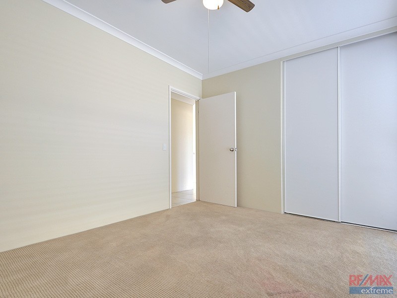 4 Tees Court, Mindarie WA 6030