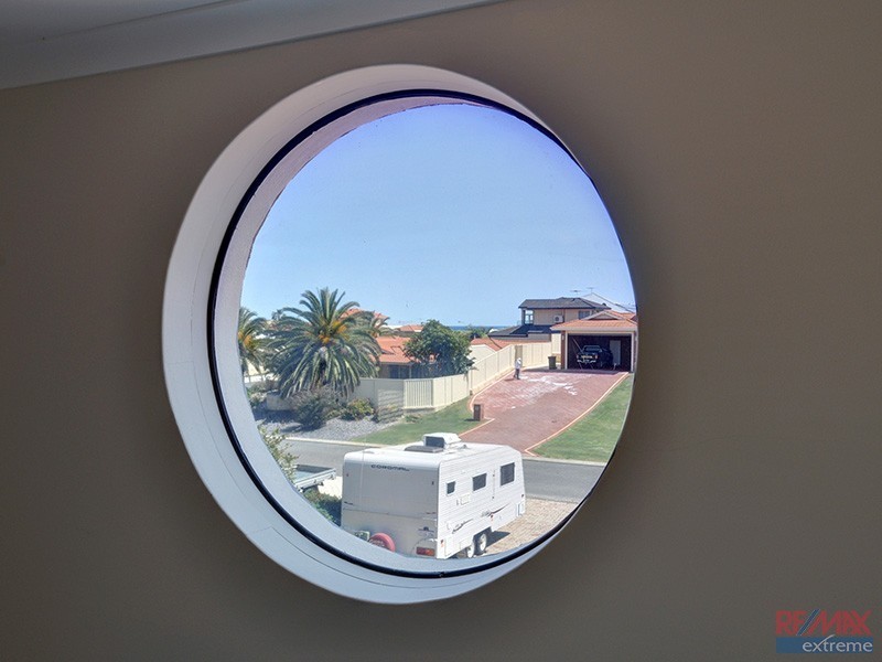 4 Tees Court, Mindarie WA 6030