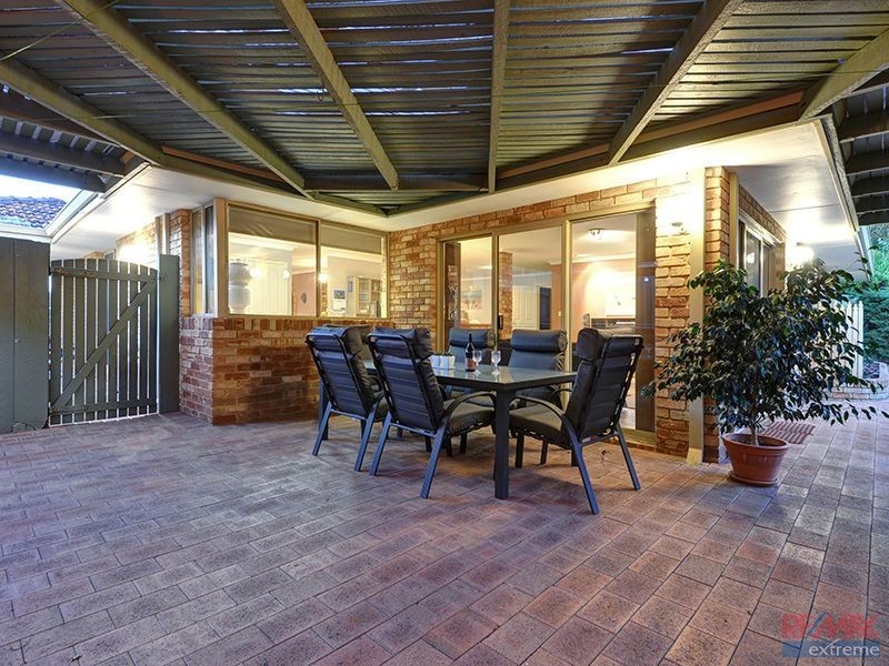 5 Bowes Court, Kingsley WA 6026