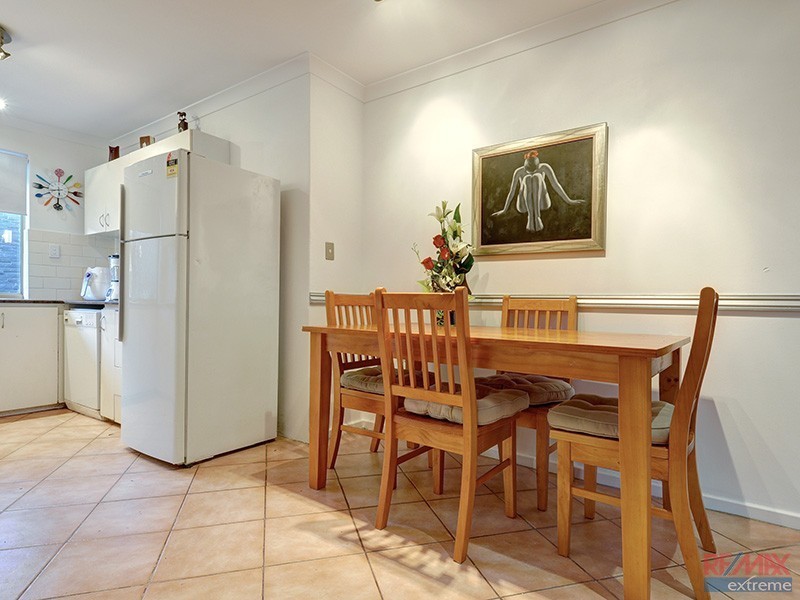 12 Greenfields Circle, Hocking WA 6065