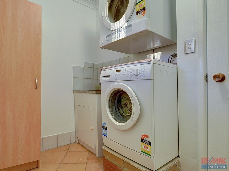 12 Greenfields Circle, Hocking WA 6065