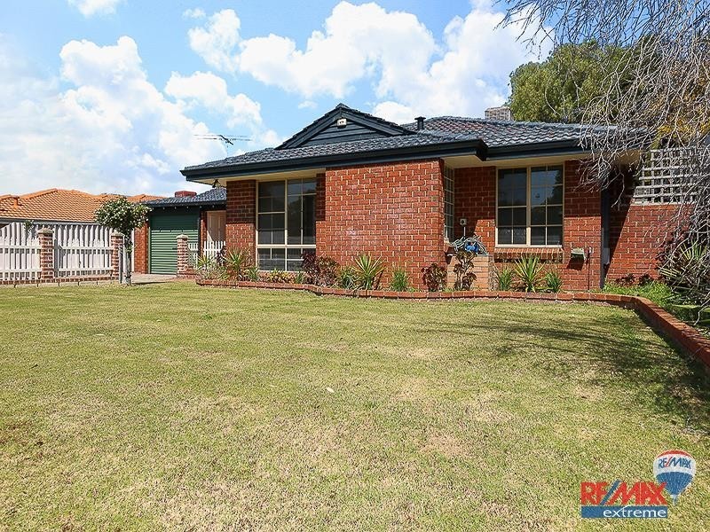 54 Lakevalley Drive, Edgewater WA 6027