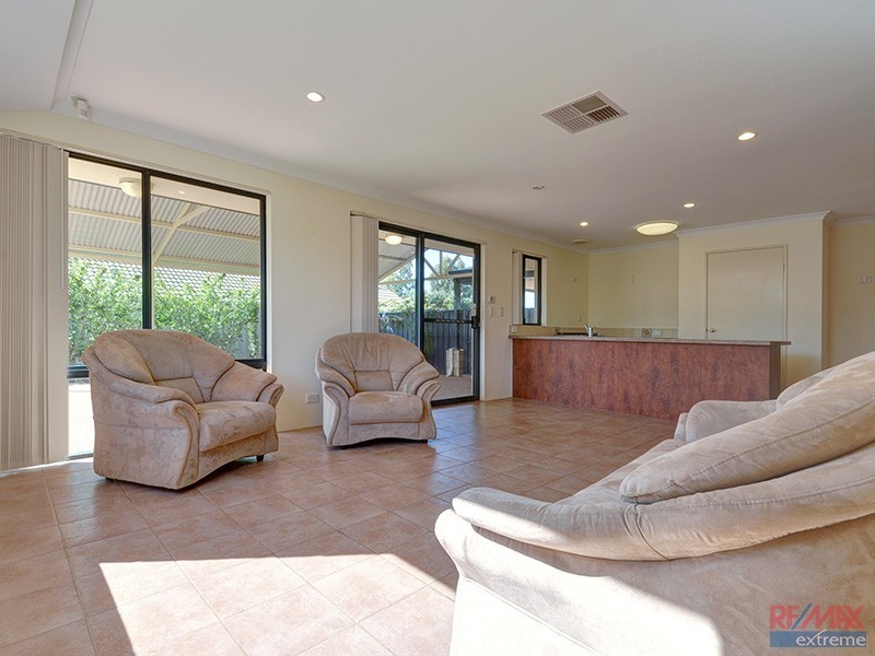 8 Ghost Gum Boulevard *, Banksia Grove WA 6031