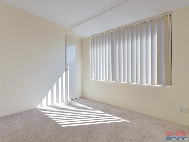 8 Ghost Gum Boulevard *, Banksia Grove WA 6031