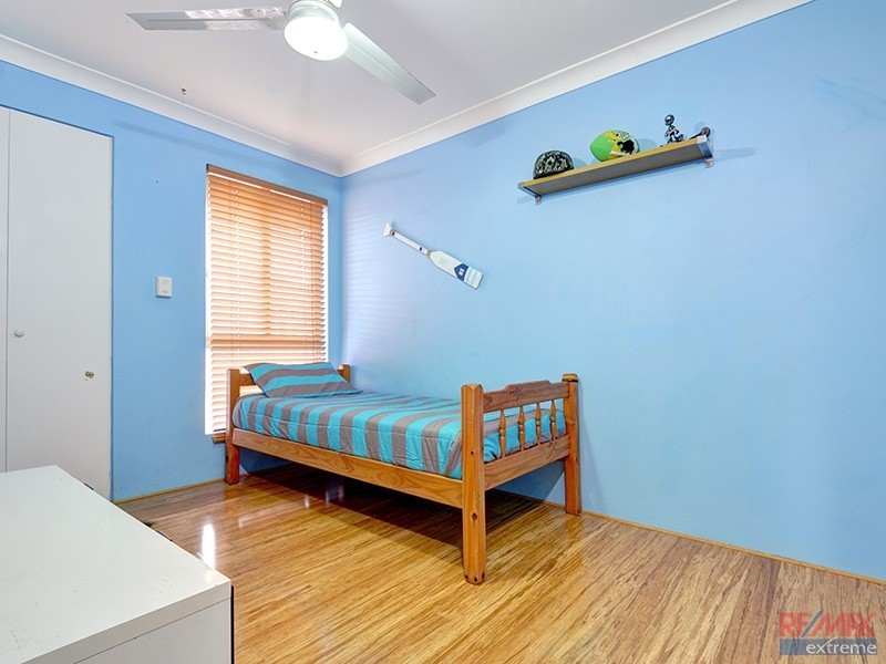 6 Woodlands Grove, Hocking WA 6065