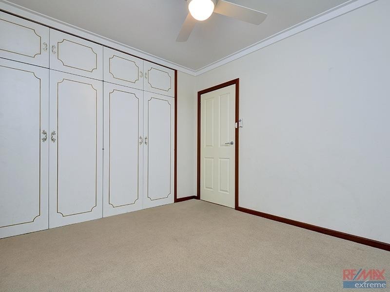 86 East Road, Pearsall WA 6065