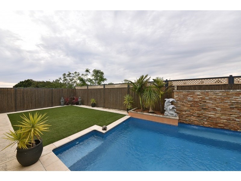 4 Bittern Street, Tapping WA 6065