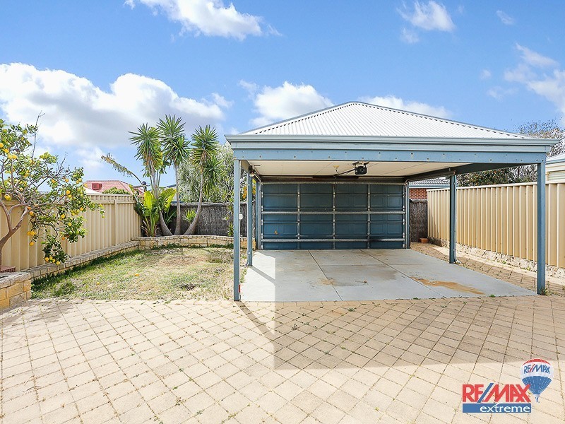 33 Itchen Loop, Butler WA 6036